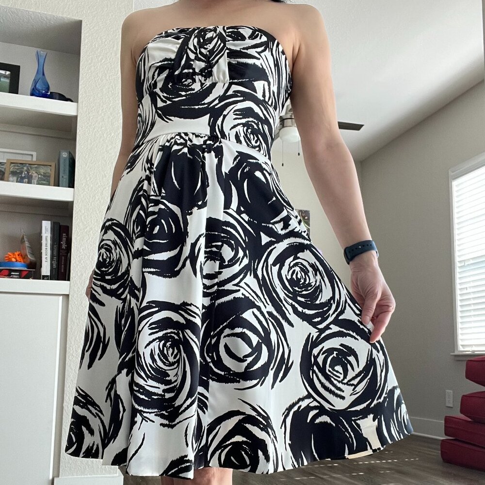 White House Black Market Strapless Cocktail Dress